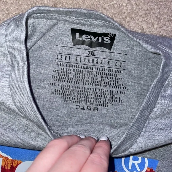 Levis T-Shirt XXL Men - Picture 3 of 4